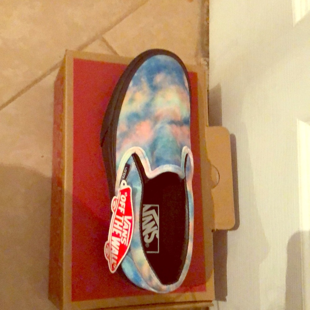 Vans velvet tie dye shoe